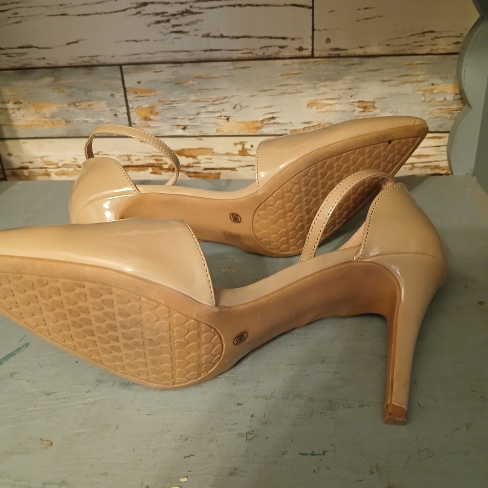 Chinese laundry Los Angeles pointed nude ankle strappy heels size 8.5 - Picture 4 of 6